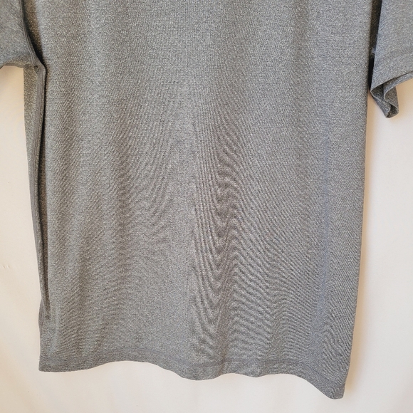 Vuori Tradewind Performance Tee Gray M - Picture 9 of 12